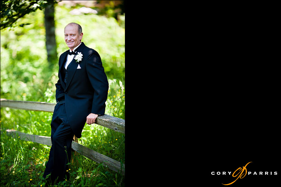 groom portrait by seattle wedding photographer cory parris