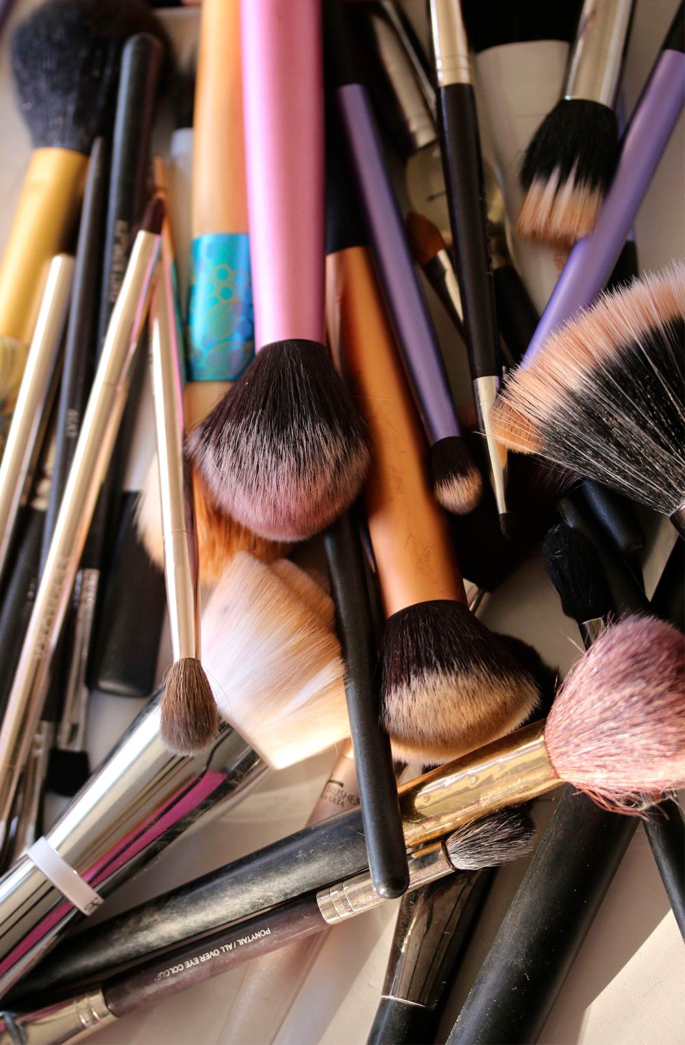 Beware Of Dirty Makeup Brushes Ditaeish