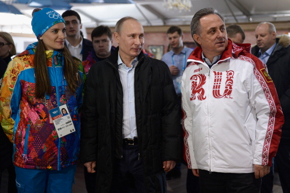 Pole vault star Yelena Isinbayeva, Russian president Vladimir Putin and Russian sport minister Vitaly Mutko on a Sochi 2014 tour // Getty Images