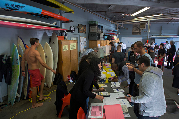 Voting in Venice Beach. This is California // Getty Images 