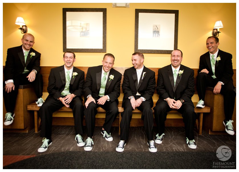 groomsmen wearing chucks with suits