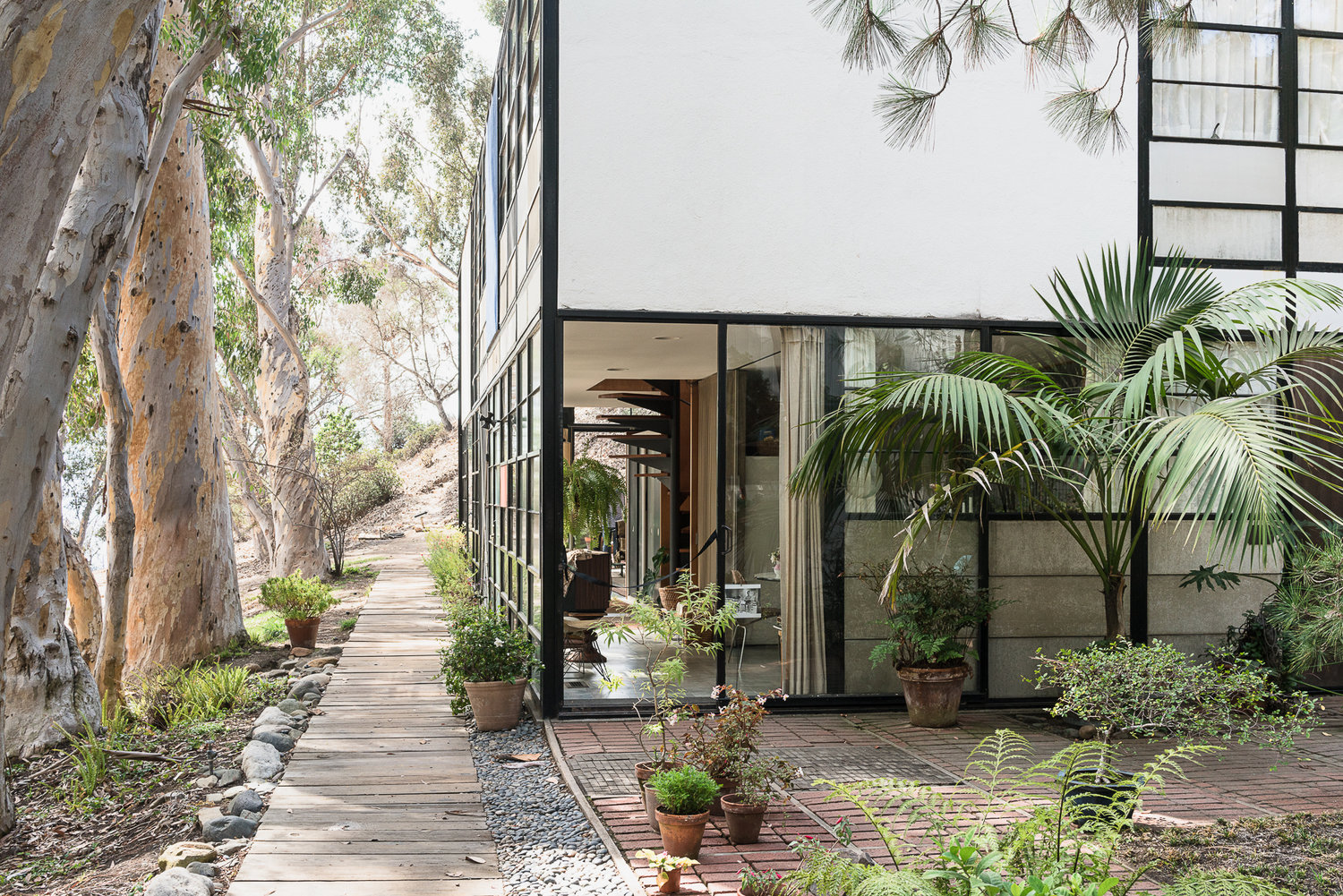 Architectural Treasure In The Pacific Palisades The Eames