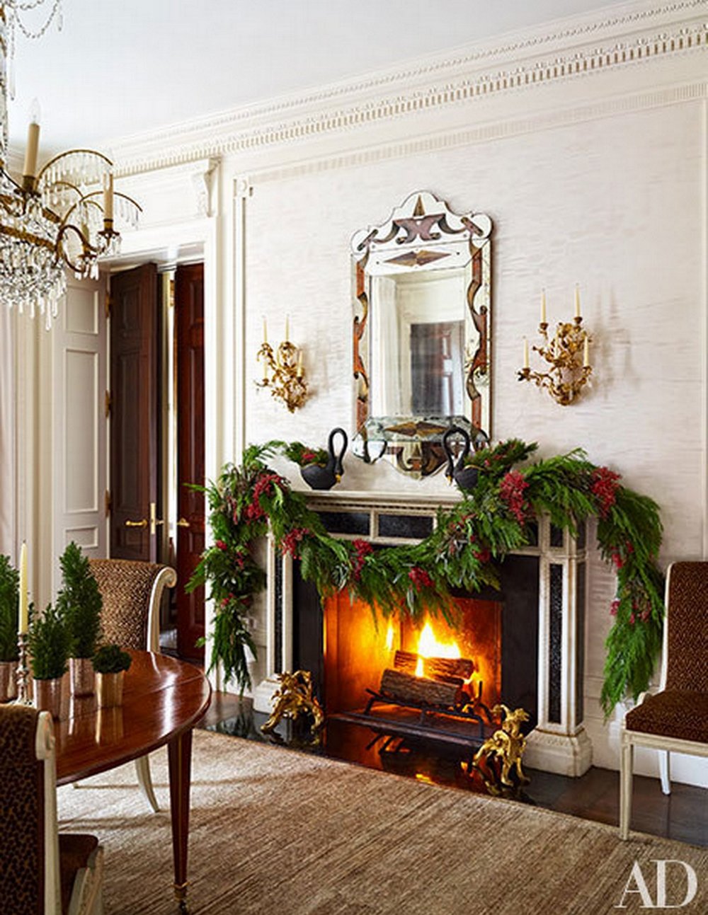 Cozy + Glamorous Christmas Dining Room House of Valentina