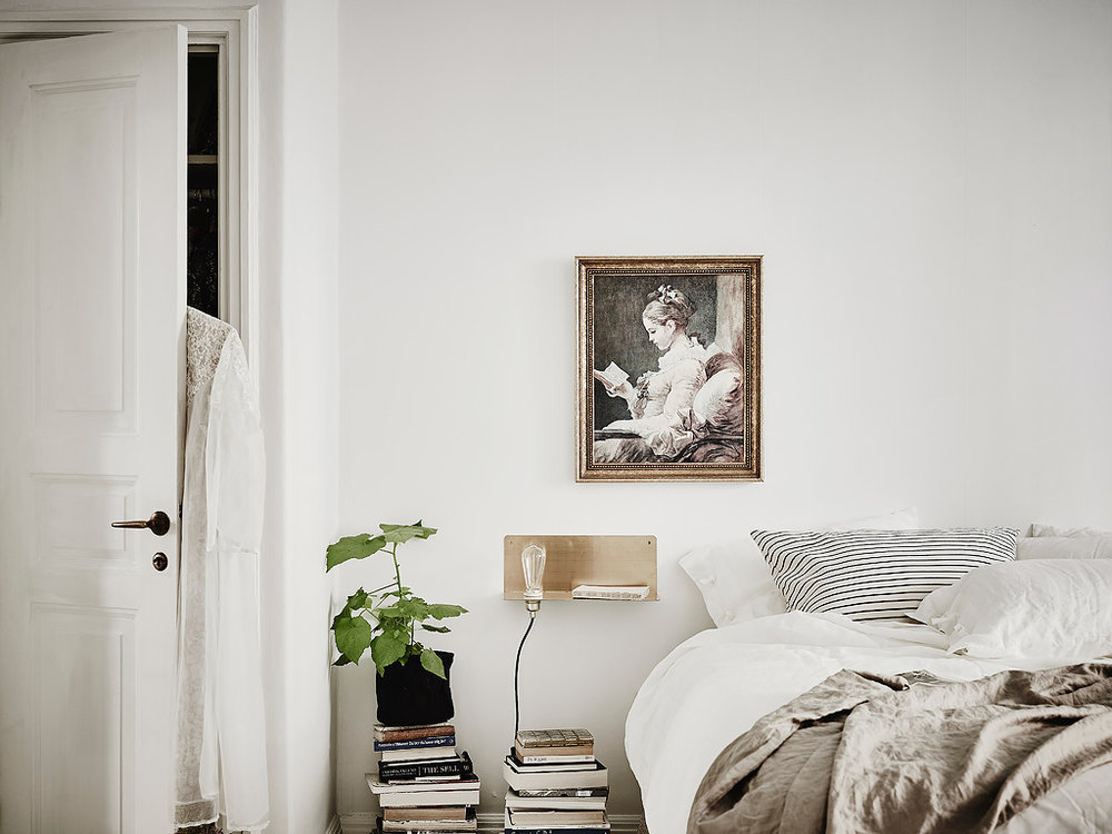 Cozy Bedroom :: House of Valentina