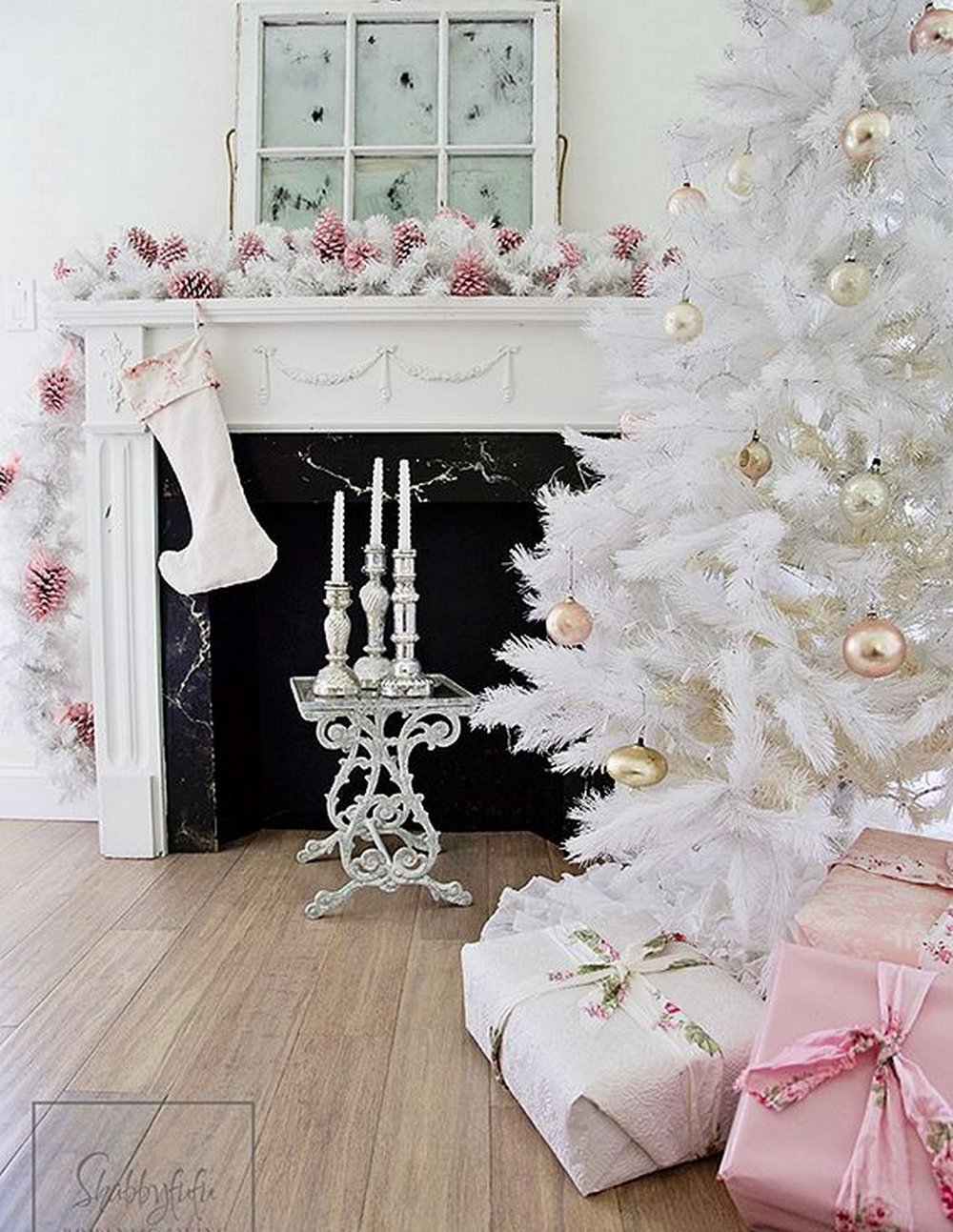 Pink Christmas + White tree :: House of Valentina