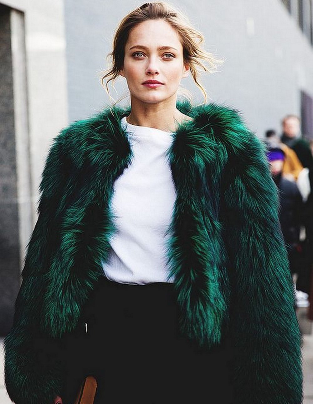 Emerald Fur Coat :: House of Valentina