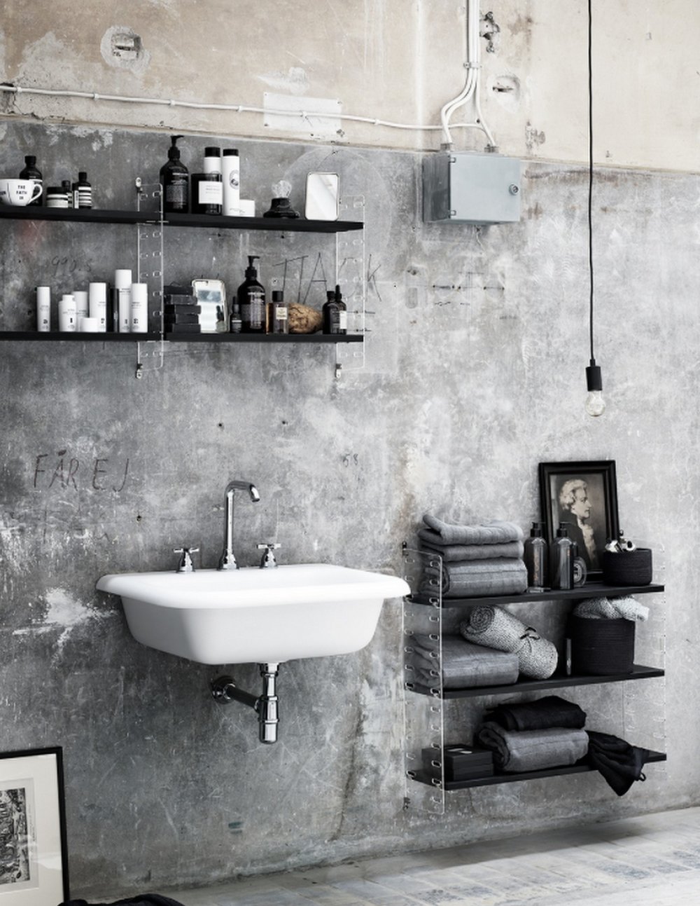 Rustic Modern Bathroom :: Featured on House of Valentina
