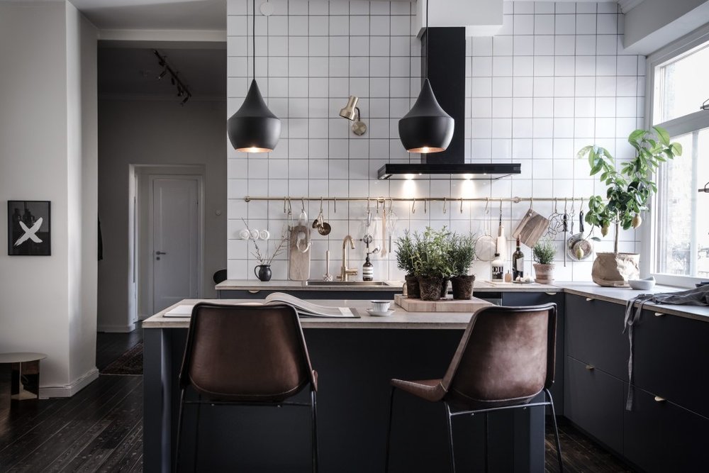 Modern Kitchen | Featured on House of Valentina