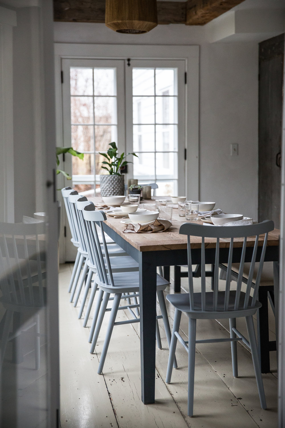 Jersey-Ice-Cream-Co.-Old-Chatham-House-Remodelista-dining-table