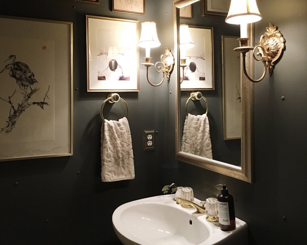 Bathroom Makeover :: House of Valentina