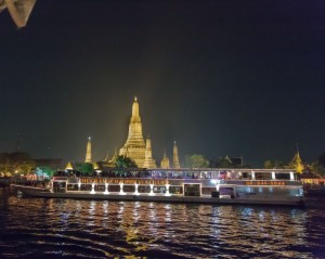Chao Phraya dinner cruise