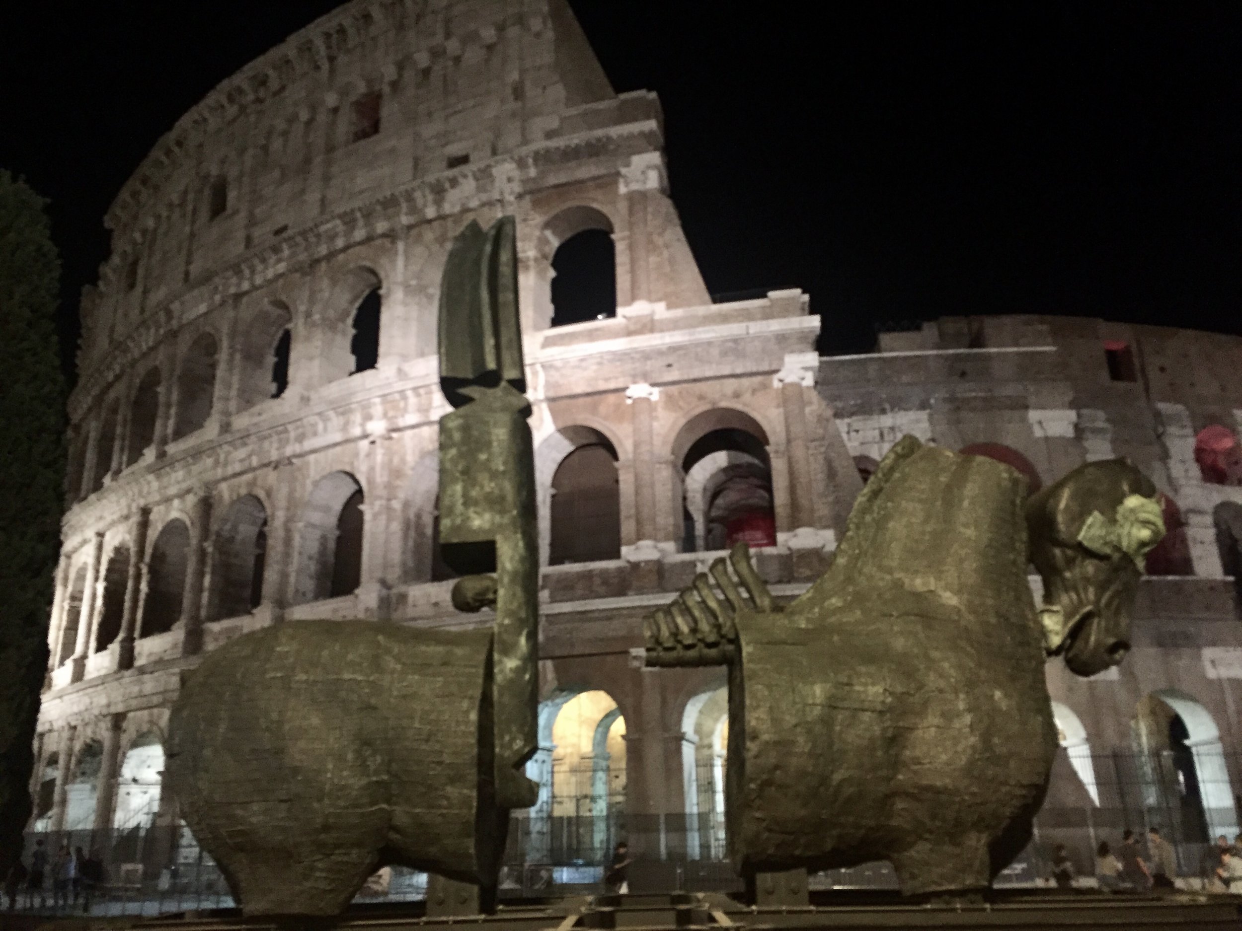 horse sculpture colosseum