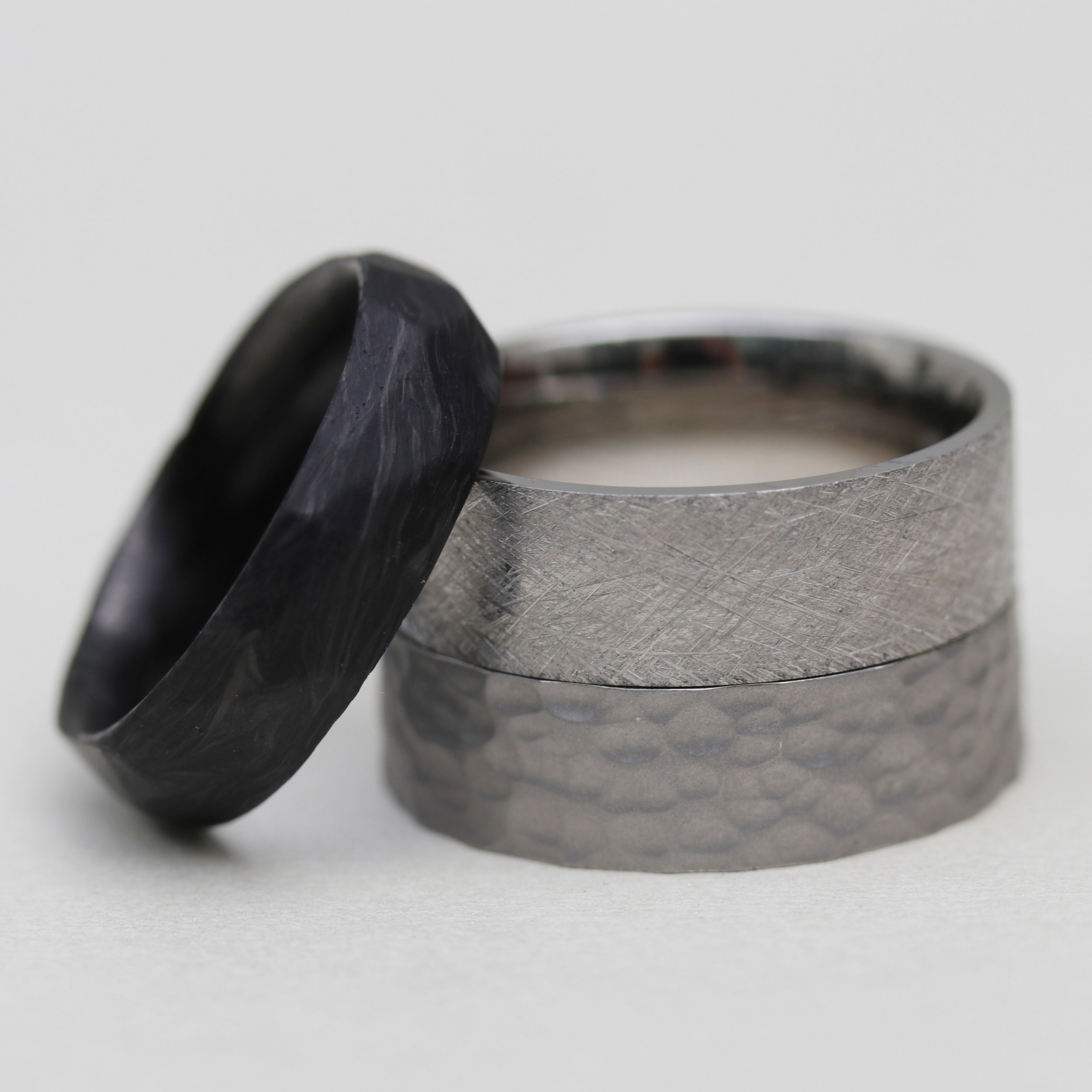 Details about   Ruffle Heavy Thick Hammered Style Wedding Band For Mens Anniversary Gift For Him 