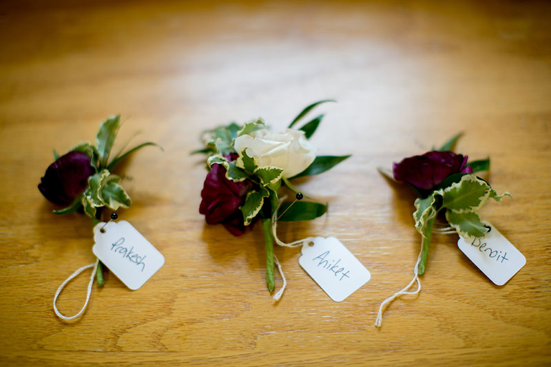 groom and groomsmen boutonnieres