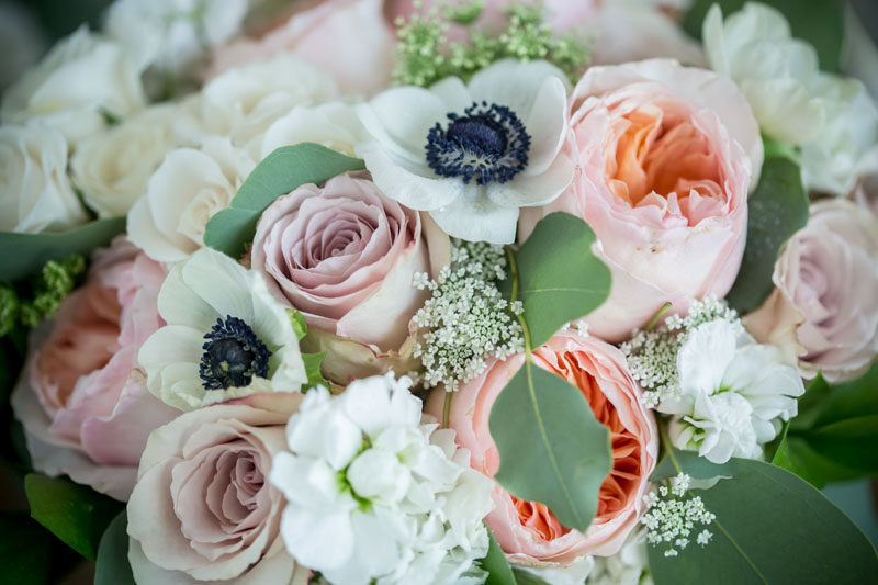 blush and peach bride bouquet