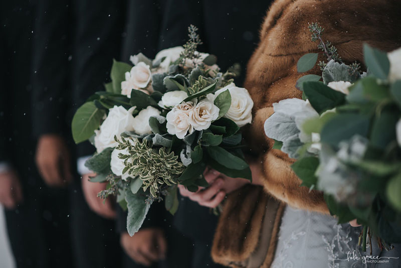 ann arbor winter wedding flowers in green and white
