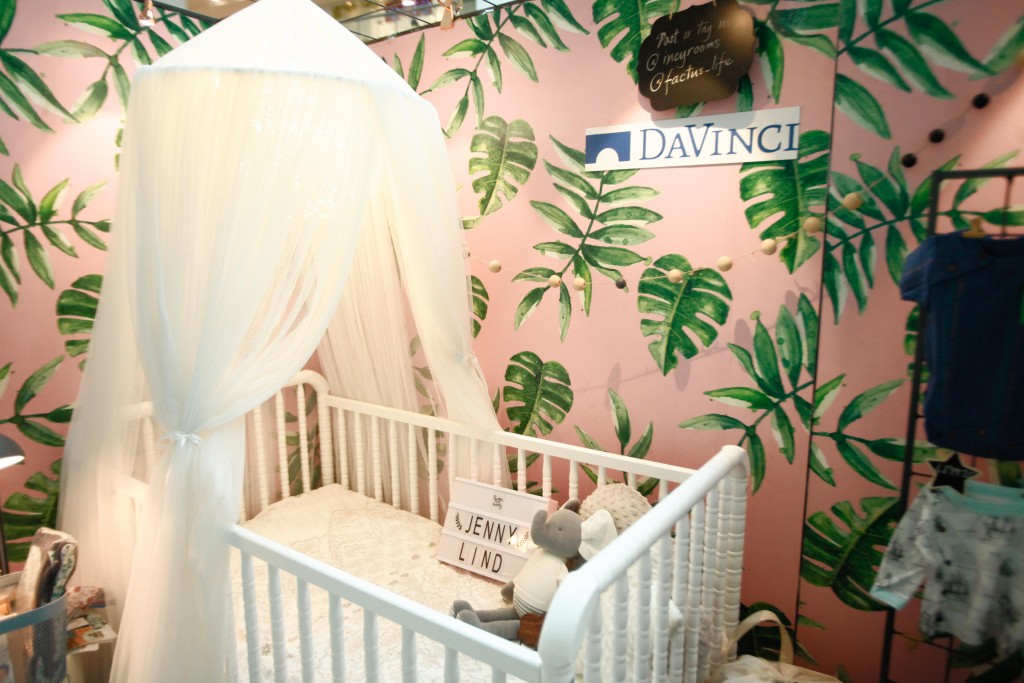 Incy Rooms features environment-friendly and award winning brands including children's furniture from Babyletto and DaVinci,  organic garments by Finn+Emma, and handcrafted decor from Minimer.