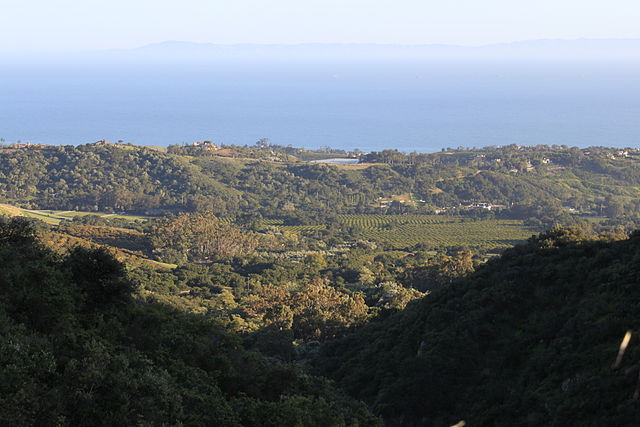 640px-View_over_Montecito