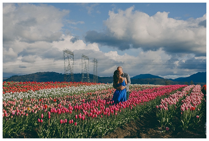 engagement photos at abbosford tulip festival