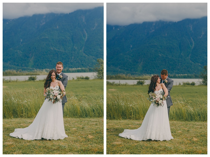 fraser river lodge wedding photos