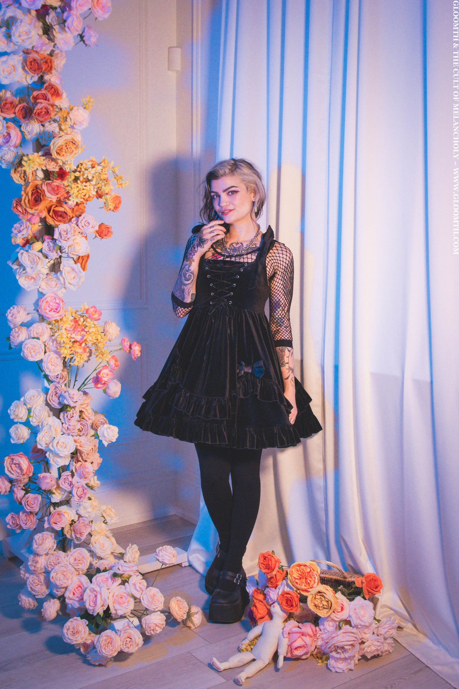 Malice Black Velvet Gothic Corset Dress — Gloomth
