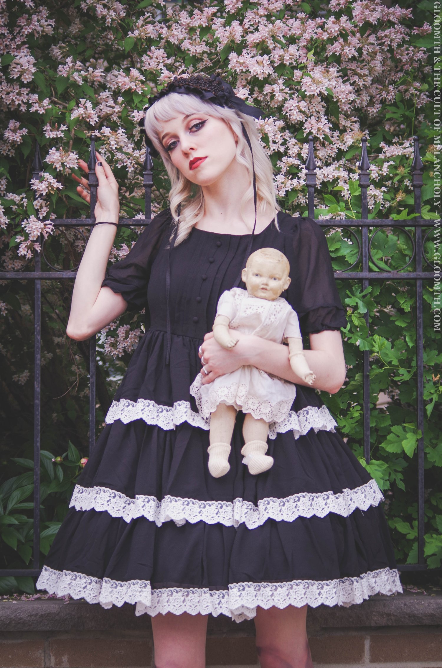 Laudanum Gothic Lolita Dress — Gloomth