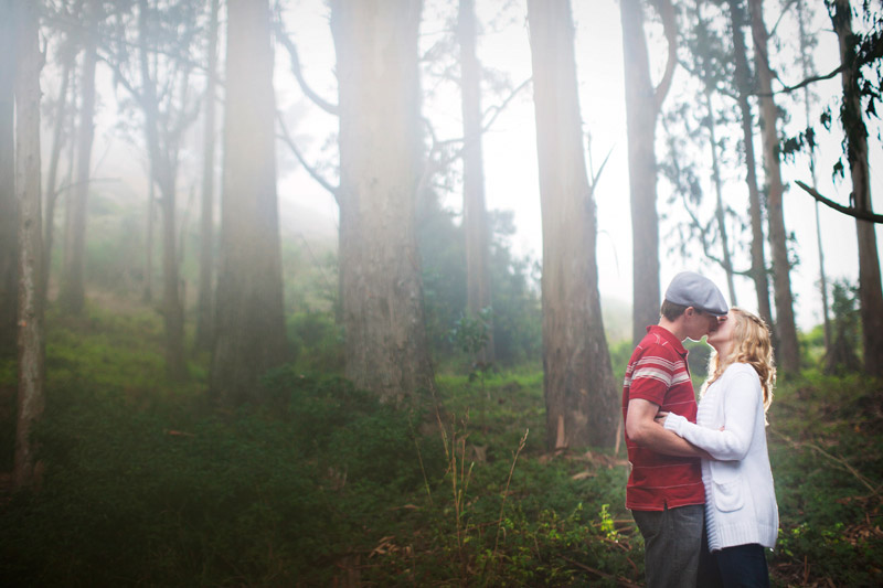 Amazing engagement session in the foggy Marin Headlands in Sausalito, California, Bay Area by Alison Yin and Adm Golub
