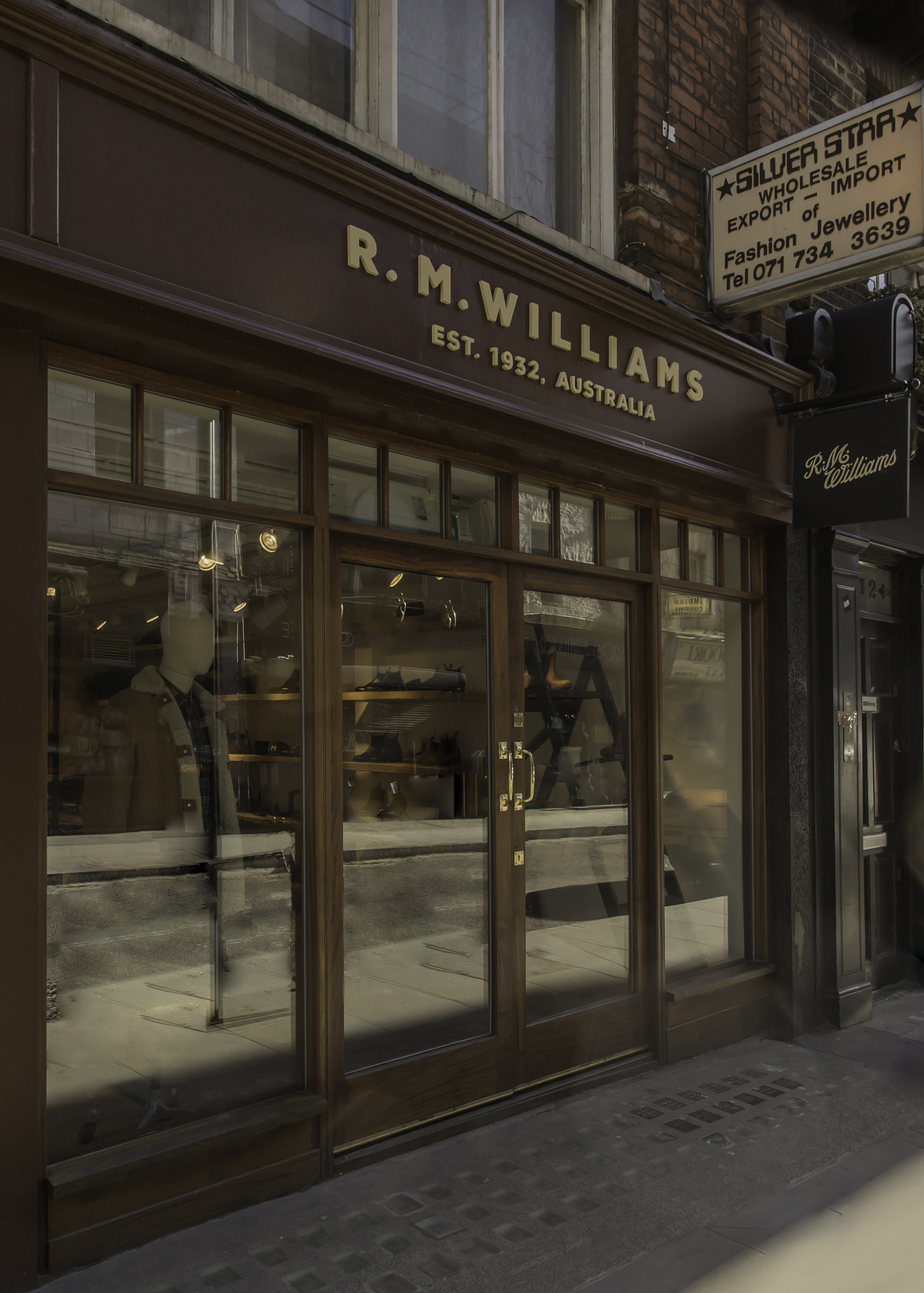 rm williams george st store