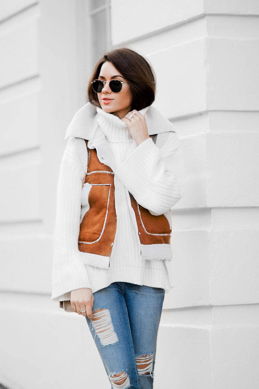 Easy winter outfit: sweater and jeans — Sarah Christine