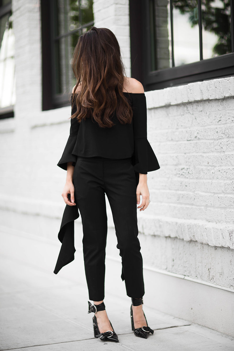 Your Not-So-Basic Guide to Rocking an Off-The-Shoulder Top -- ELLERY RUFFLE SLEEVE OFF-SHOULDER TOP, Dior Black patent calfskin slingback pump Line from the Summer 2016 catwalk show, All Black Outfit