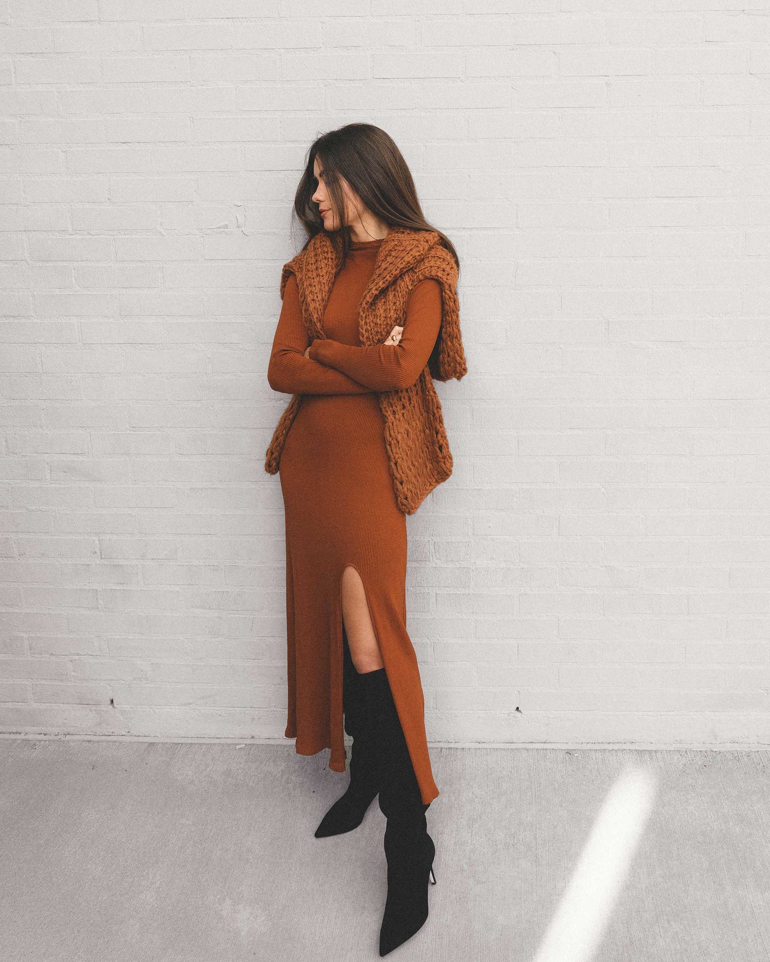 Easy Fall Outfit Idea: Maxi Dress and Knee High Boots — Sarah
