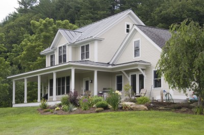 Modern Greek Revival farmhouse addition in Newfane Vermont