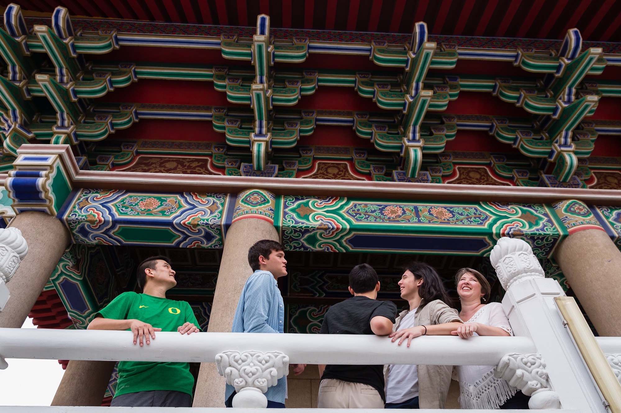 Taichung-Family-Temple-Session-Hunnicutt-27