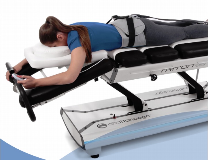 Non-Surgical Spinal Decompression | Physiotherapists in Toronto | Yorkville  Sports Medicine Clinic