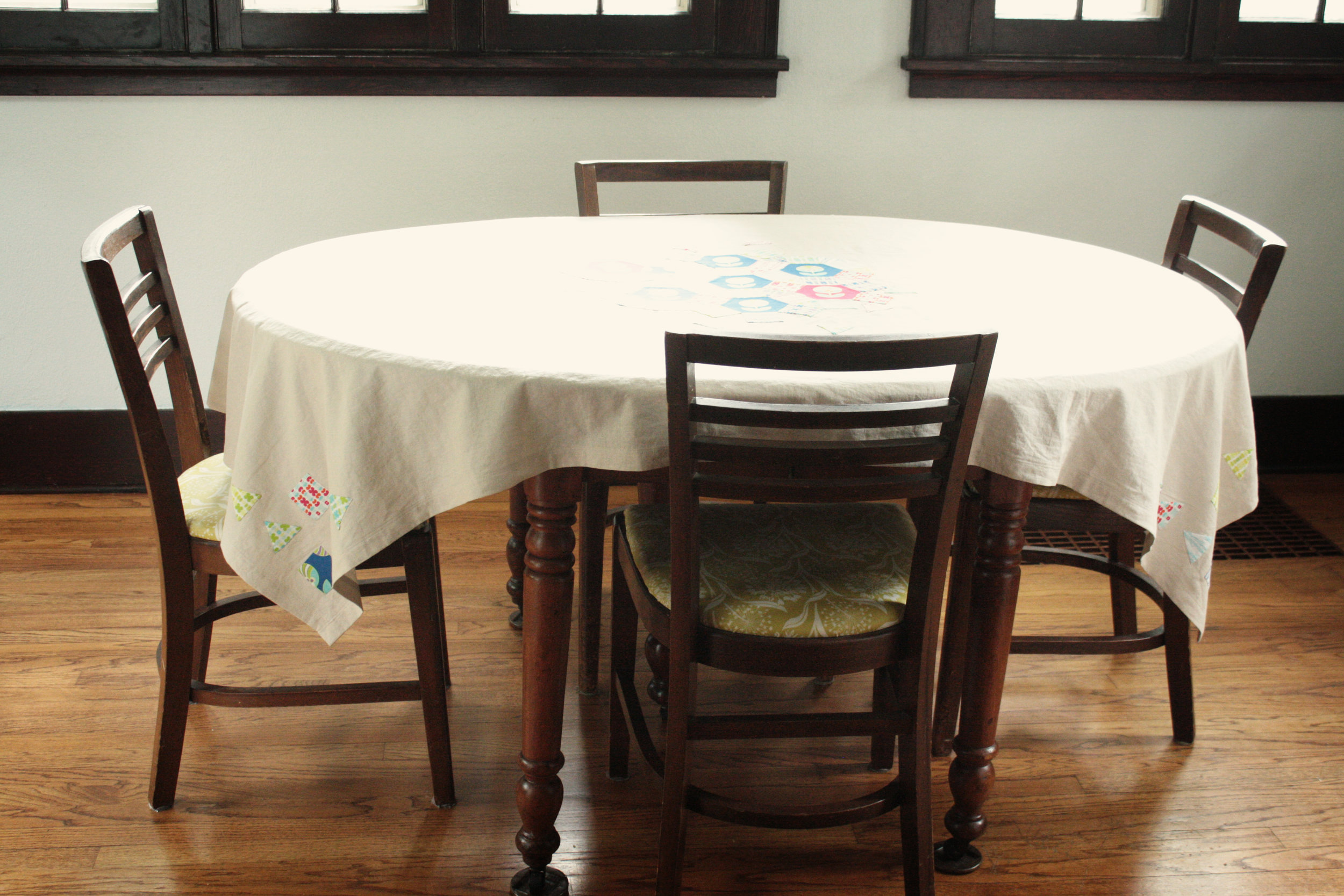 dining room with new tablecloth