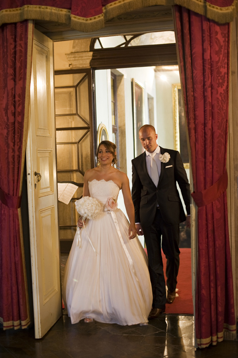 Bride and Groom arrive for marriage ceremony - photo by Pearl Pictures
