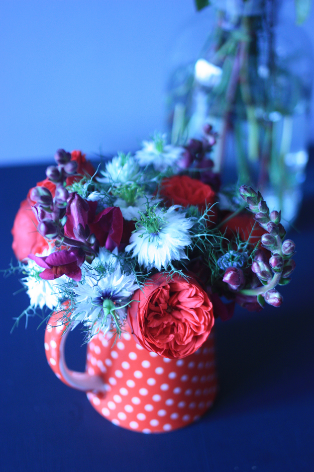 red_bouquet_small