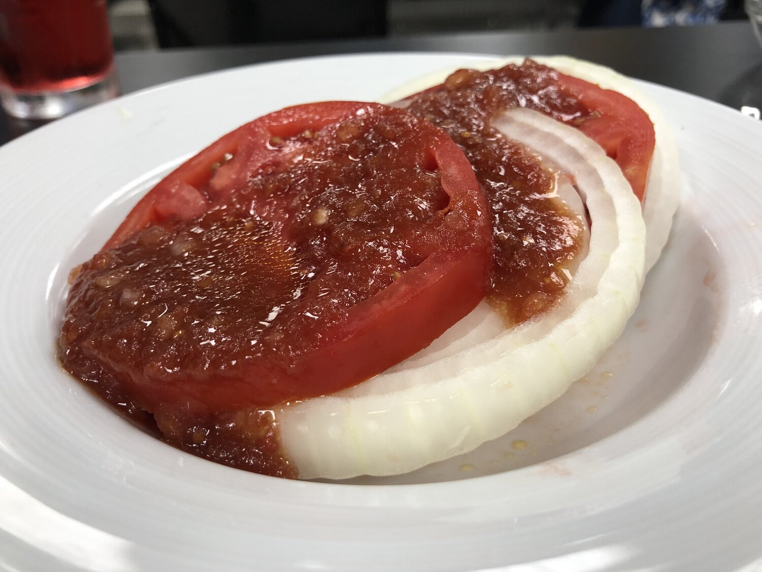 Beefsteak Tomato and Vidalia Onion Salad with Steak Sauce Dressing ...