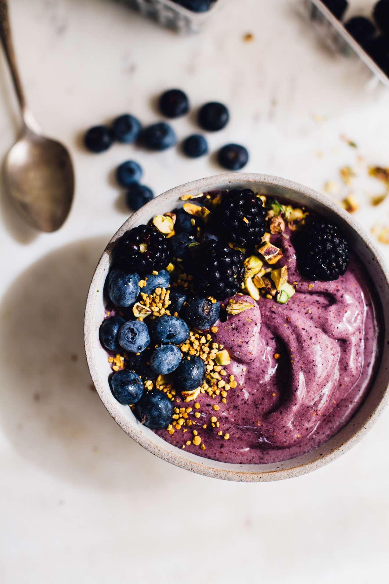 Blueberry Banana Smoothie Bowl with Coconut Milk + Smoothie ...