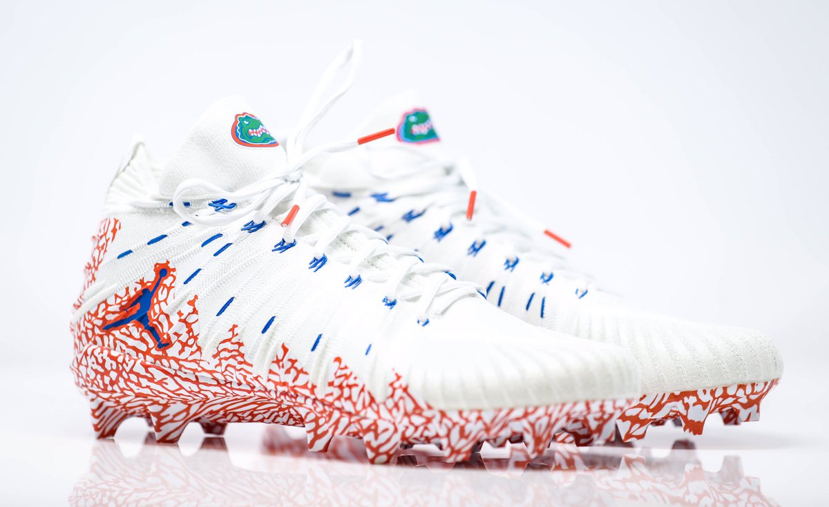 kevin durant football cleats