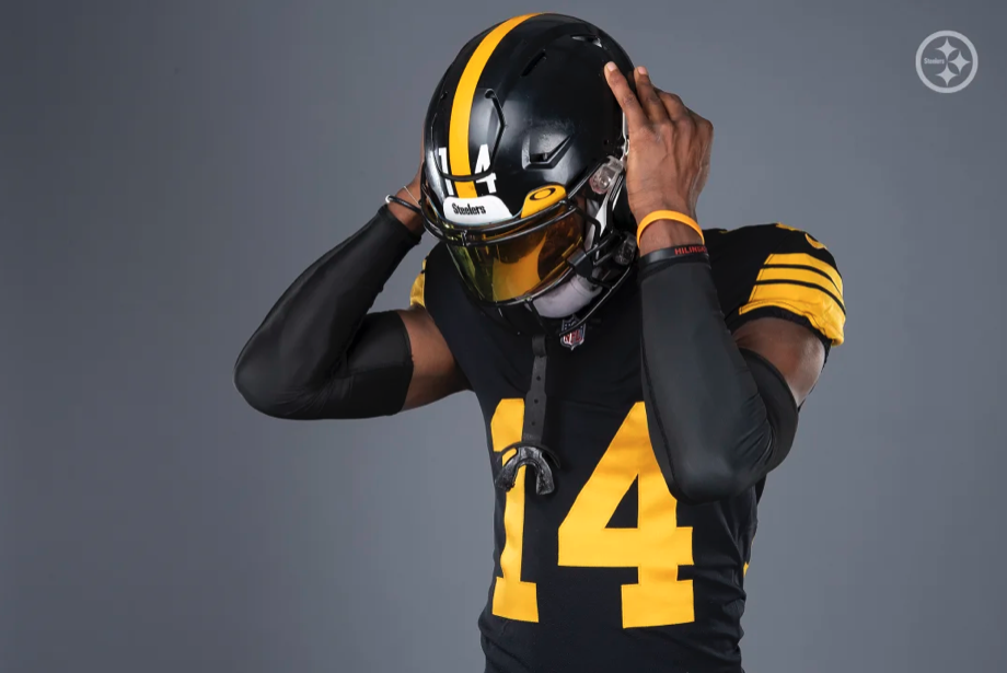 steelers jersey colors