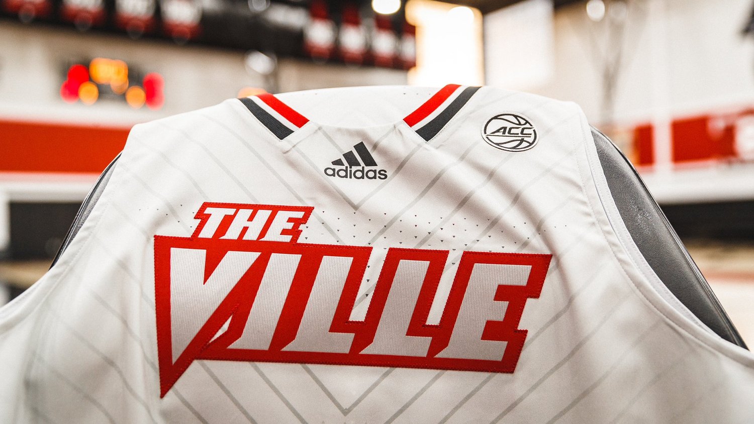 Special Louisville Live Uniforms for Louisville Basketball — UNISWAG