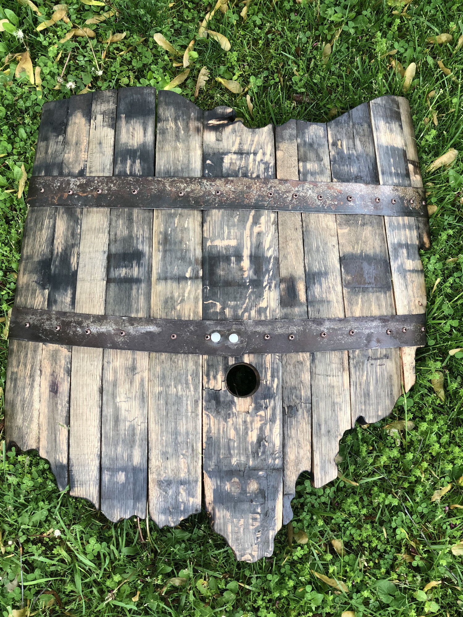 3\u2019 Mexico Bourbon Barrel wood cutout with rings