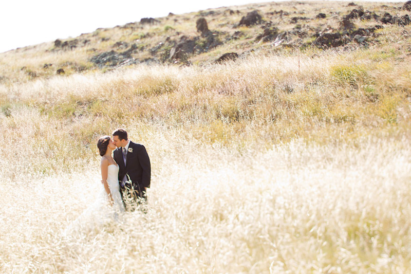 San luis obsipo wedding photography of a couple in a field with beautiful light (1 of 5)