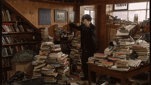 Animated-gif-dancing-in-the-room-full-of-books