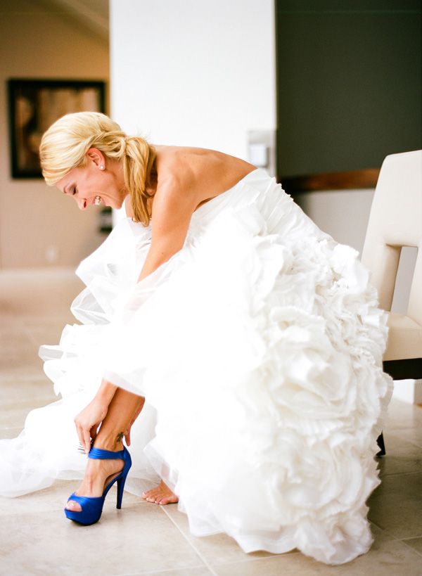 navy blue wedding shoes for bride