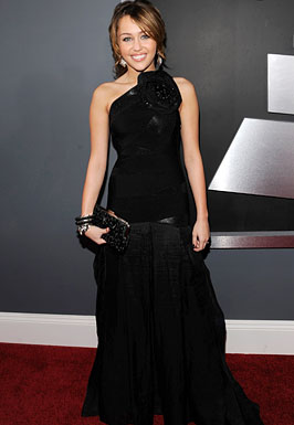 Miley Cyrus arrives to the 51st Annual GRAMMY Awards at the Stap