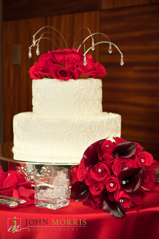 wedding cake with crystals