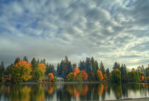 Mirror Pond in Bend, Oregon