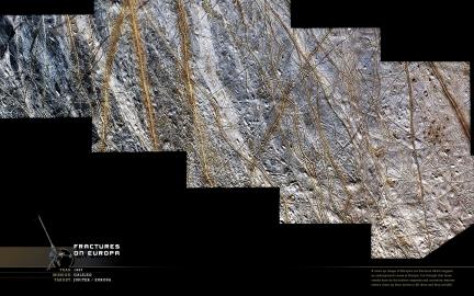 Wallpaper: Europa Fractures